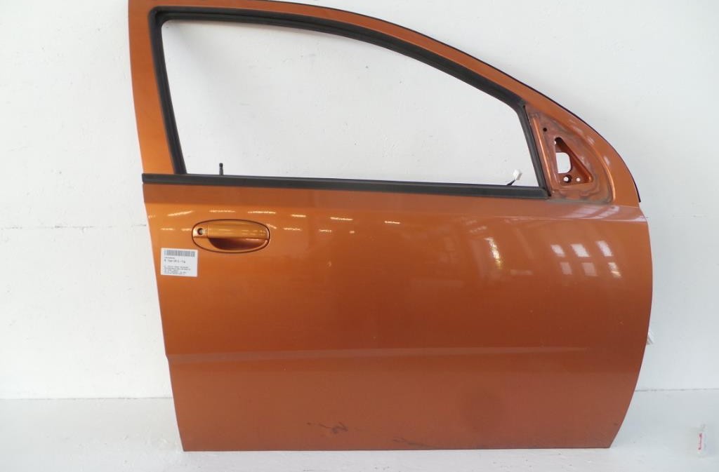 Daewoo Kalos KLAS T&uuml;r vorn rechts Beifahrert&uuml;r 5 T&uuml;rer Roh